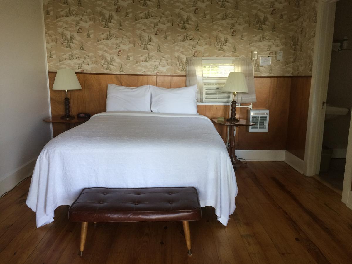 Harwood Hill Motel Bennington Buitenkant foto